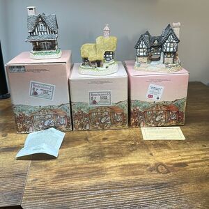 David Winter Cottages Grouse Moor Lodge Blossom Cottage Tudor Manor House Lot